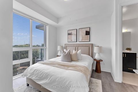 Photo 15 at 403 - 10 Meadowglen Place, Woburn, Toronto