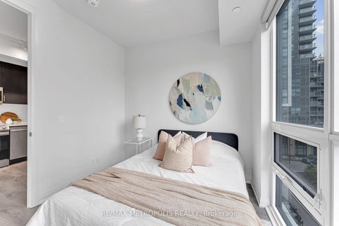 Photo 21 at 403 - 10 Meadowglen Place, Woburn, Toronto