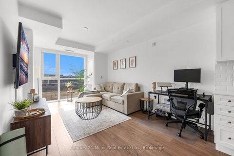 Photo 15 at 301 - 150 Sabina Drive, GO Glenorchy, Oakville