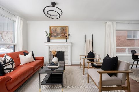 Photo 4 at 43 Torrens Avenue, Broadview North, Toronto
