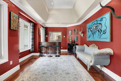 Photo 5 at 2 Kingswood Drive, King City, King