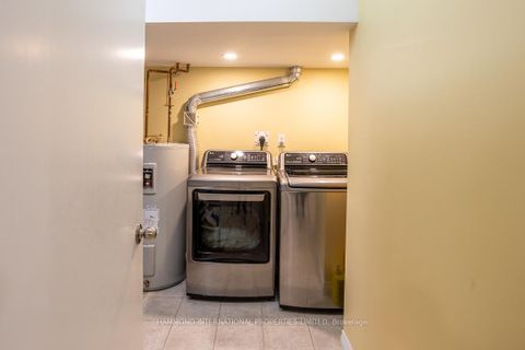 Photo 18 at 7788 Yonge Street, Uplands, Vaughan