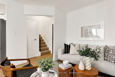 Photo 17 at 510 - 35 Ormskirk Avenue, Swansea, Toronto