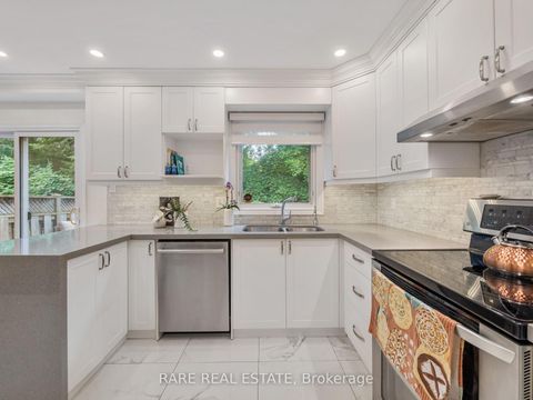 Photo 9 at 158 Borrows Street, Lakeview Estates, Vaughan