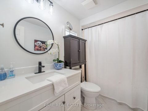 Photo 16 at 158 Borrows Street, Lakeview Estates, Vaughan
