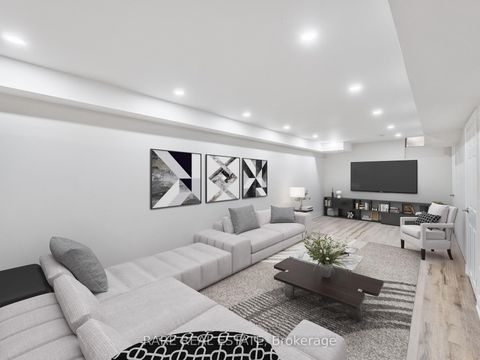 Photo 17 at 158 Borrows Street, Lakeview Estates, Vaughan