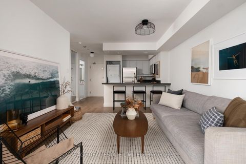 Photo 11 at 420 - 801 King Street W, Niagara, Toronto