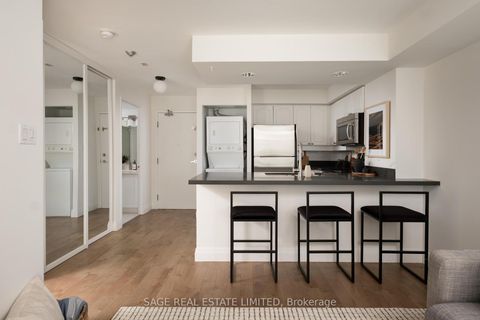 Photo 13 at 420 - 801 King Street W, Niagara, Toronto