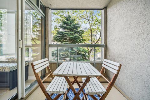 Photo 8 at 206 - 35 Merton Street, Mount Pleasant West, Toronto