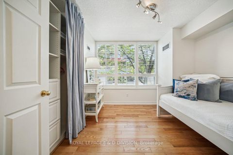Photo 24 at 206 - 35 Merton Street, Mount Pleasant West, Toronto