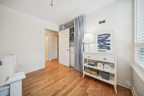 Photo 25 at 206 - 35 Merton Street, Mount Pleasant West, Toronto