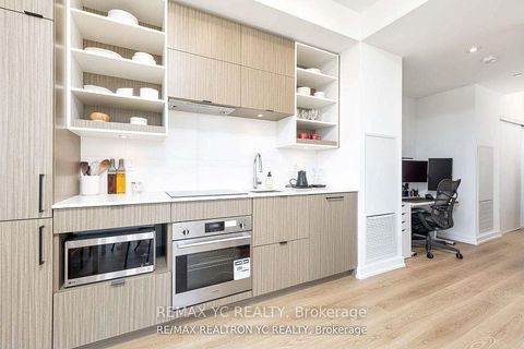 Photo 7 at 2516 - 20 Edward Street, Bay Street Corridor, Toronto Photo 7 at 2516 - 20 Edward Street, Bay Street Corridor, Toronto