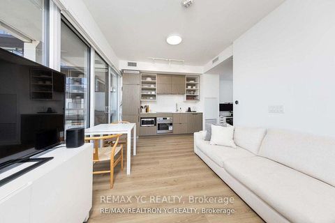 Photo 8 at 2516 - 20 Edward Street, Bay Street Corridor, Toronto Photo 8 at 2516 - 20 Edward Street, Bay Street Corridor, Toronto