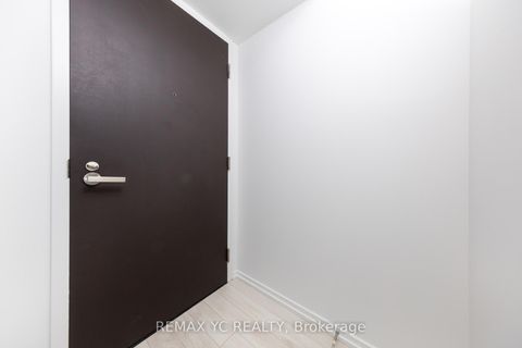 Photo 0 at 5104 - 197 Yonge Street, Yonge Corridor, Toronto Photo 0 at 5104 - 197 Yonge Street, Yonge Corridor, Toronto