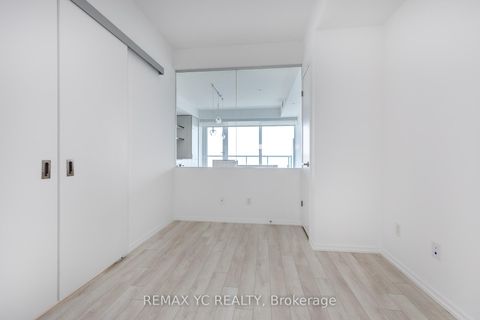 Photo 6 at 5104 - 197 Yonge Street, Yonge Corridor, Toronto
