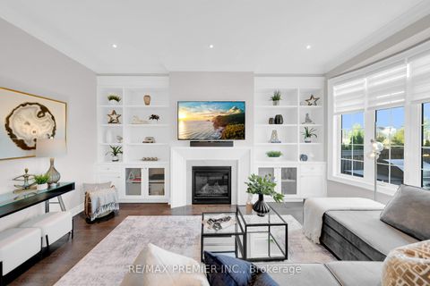 Photo 10 at 67 Garyscholl Road, Vellore Village, Vaughan