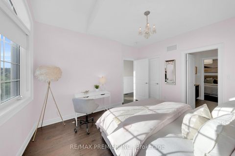 Photo 32 at 67 Garyscholl Road, Vellore Village, Vaughan