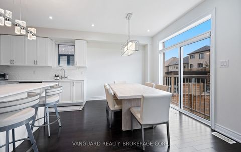 Photo 15 at 121 Alistair Crescent, Kleinburg, Vaughan
