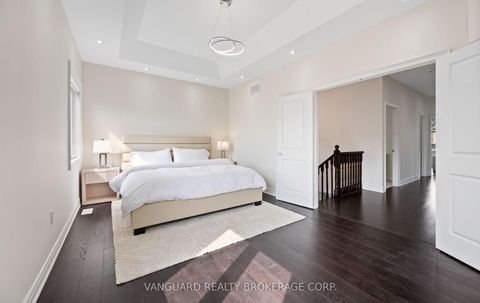 Photo 30 at 121 Alistair Crescent, Kleinburg, Vaughan