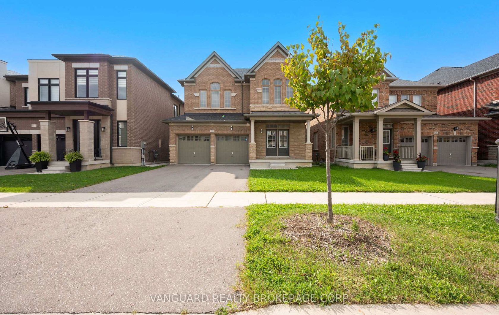 121 Alistair Crescent, Kleinburg, Vaughan 