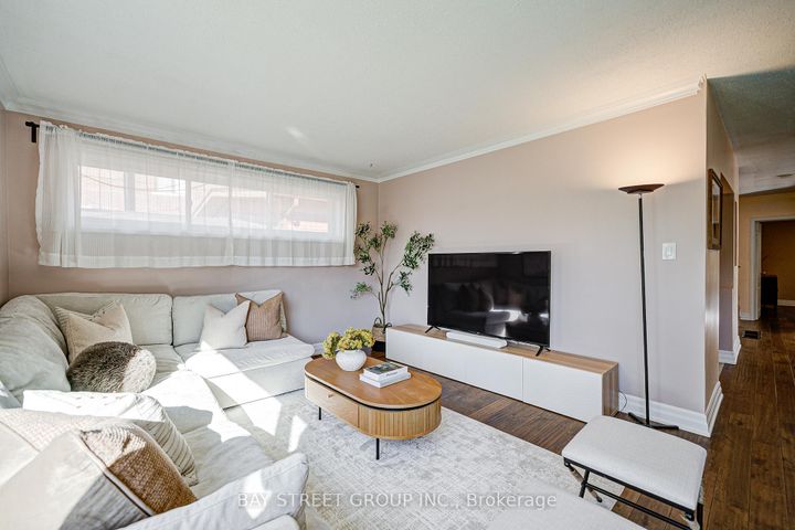 Photo 3 at 8 Shediac Road, Bendale, Toronto