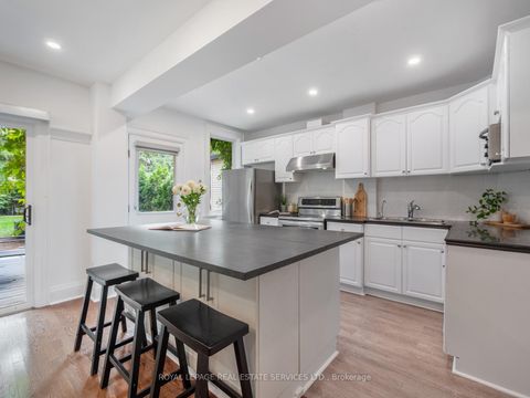 Photo 13 at 179 Pacific Avenue, High Park North, Toronto