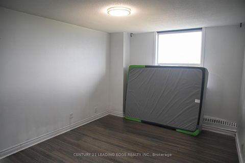 Photo 11 at 917 - 80 Grandravine Drive, York University Heights, Toronto