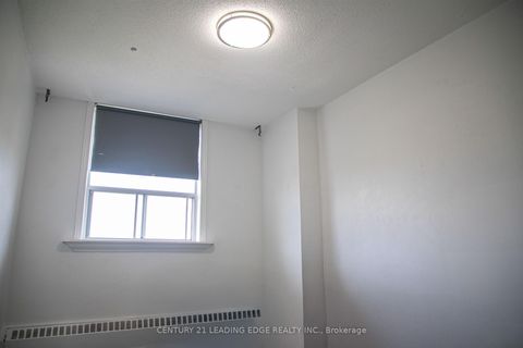 Photo 13 at 917 - 80 Grandravine Drive, York University Heights, Toronto