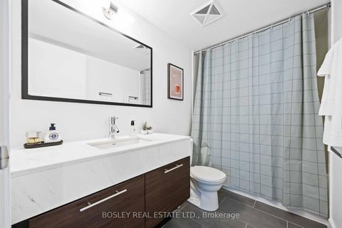 Photo 17 at 512 - 21 Nelson Street, Waterfront Communities C1, Toronto
