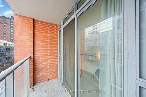 Photo 23 at 512 - 21 Nelson Street, Waterfront Communities C1, Toronto