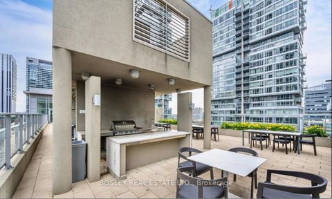 Photo 27 at 512 - 21 Nelson Street, Waterfront Communities C1, Toronto