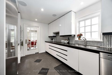 Photo 16 at 25 Harlington Road, Don Mills, Toronto