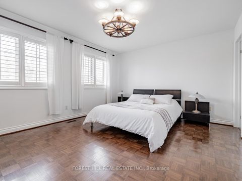 Photo 18 at 55 Direzze Court, Mill Pond, Richmond Hill