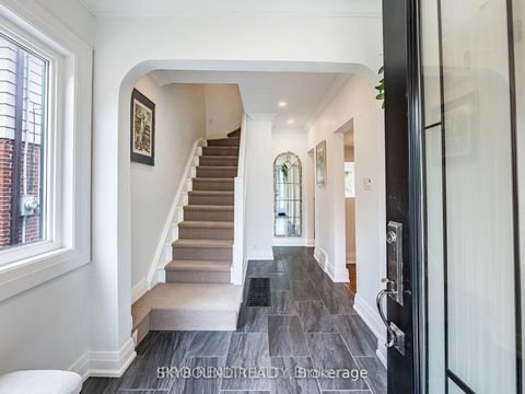 Photo 8 at 91 Eighth Street, New Toronto, Toronto