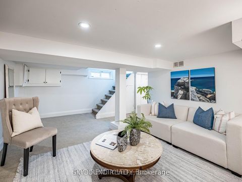 Photo 35 at 91 Eighth Street, New Toronto, Toronto