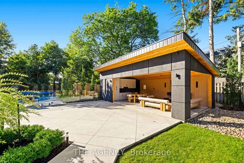 Photo 2 at 11 Burrows Avenue, City Centre West, Toronto