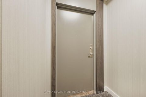 Photo 5 at 1006 - 5180 Yonge Street, Willowdale West, Toronto