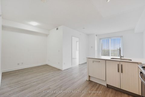 Photo 8 at 1006 - 5180 Yonge Street, Willowdale West, Toronto