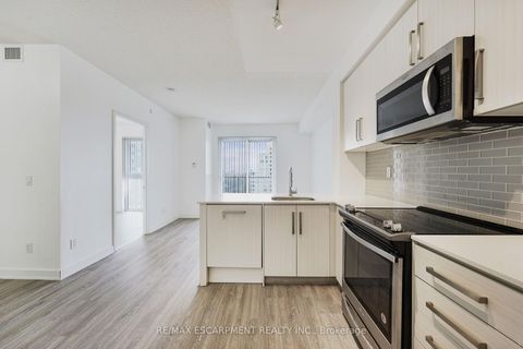 Photo 11 at 1006 - 5180 Yonge Street, Willowdale West, Toronto