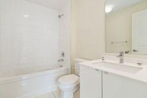 Photo 7 at 3192 Mintwood Circle, GO Glenorchy, Oakville