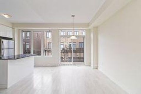 Photo 9 at 3192 Mintwood Circle, GO Glenorchy, Oakville
