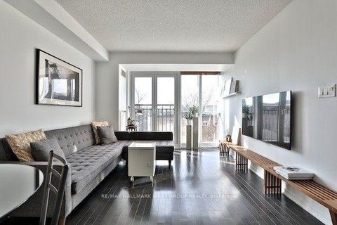 Photo 0 at 305 - 308 Palmerston Avenue, Little Italy, Toronto