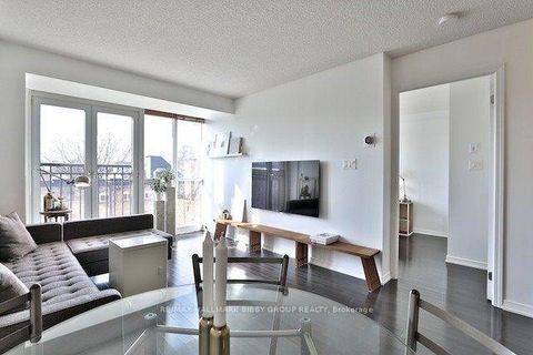 Photo 5 at 305 - 308 Palmerston Avenue, Little Italy, Toronto