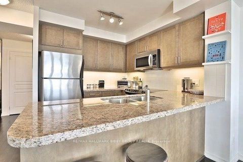 Photo 9 at 305 - 308 Palmerston Avenue, Little Italy, Toronto Photo 9 at 305 - 308 Palmerston Avenue, Little Italy, Toronto