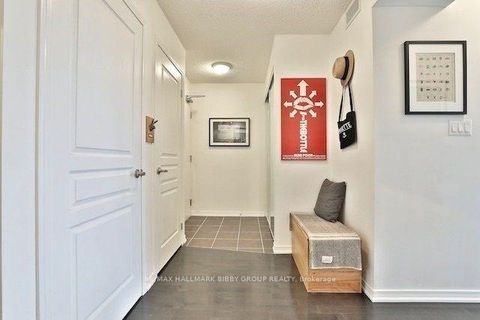Photo 16 at 305 - 308 Palmerston Avenue, Little Italy, Toronto
