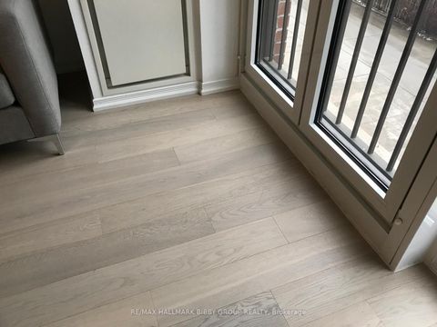 Photo 19 at 305 - 308 Palmerston Avenue, Little Italy, Toronto