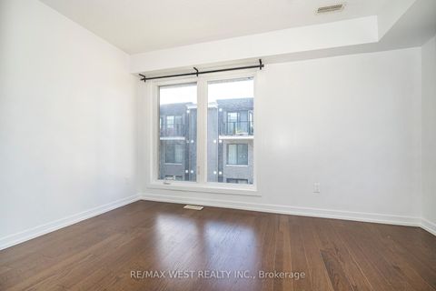 Photo 24 at 32 - 2061 Weston Road, Weston, Toronto