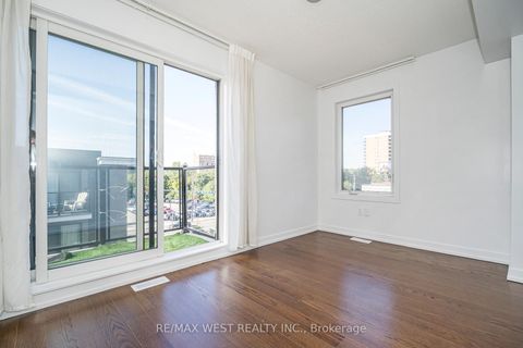 Photo 30 at 32 - 2061 Weston Road, Weston, Toronto