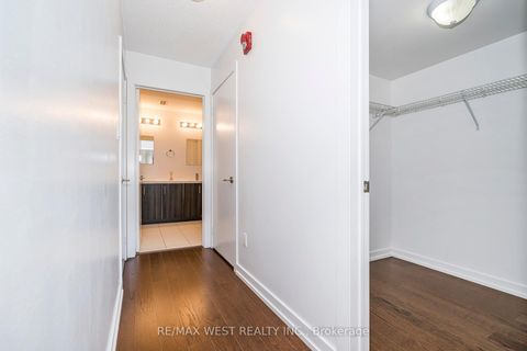 Photo 33 at 32 - 2061 Weston Road, Weston, Toronto