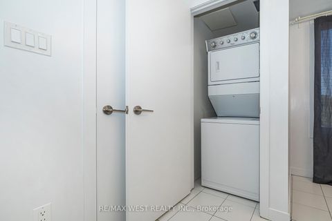 Photo 37 at 32 - 2061 Weston Road, Weston, Toronto